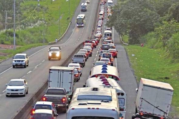 Los trabajos para la ampliación de la autopista fueron adjudicados en 2010.