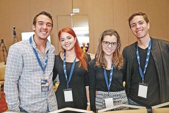 David Macías, Daniella Vázquez, Susana Bencid y Darinel Macías