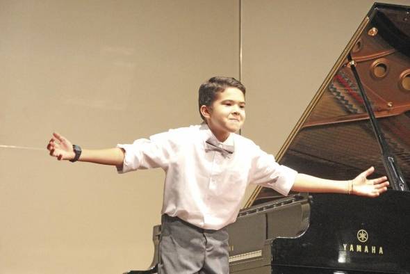 David, el pequeño gran pianista