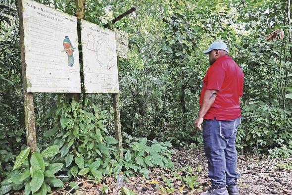 Los guías realizan expediciones por el camino de Achiote.