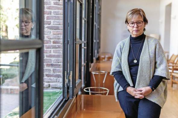 La poeta colombiana Piedad Bonnett participó ayer en un desayuno en la Residencia de Estudiantes de Madrid.