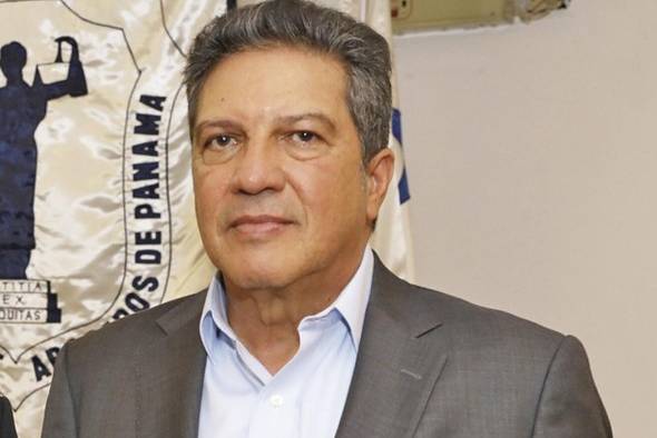 Norman Castro, presidente de la comisión que elabora el proyecto de la Acción de Tutela.