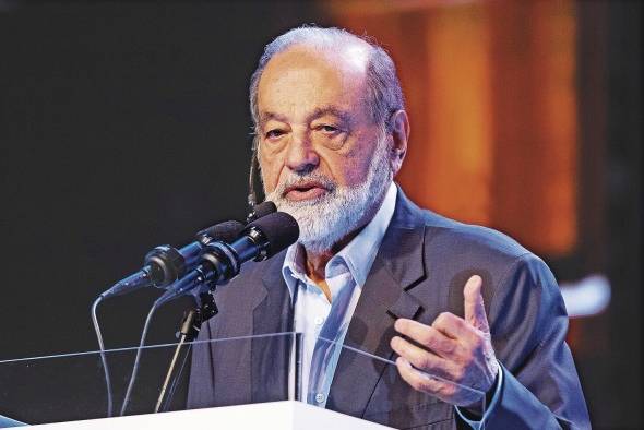 Carlos Slim, durante su participación en 'México siglo XXI: Brillemos por México', este viernes.