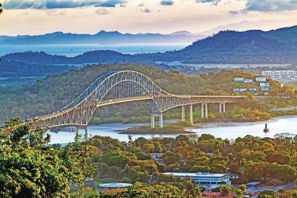 Historia del puente sobre el Canal de Panamá