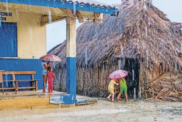 Entre mayo y agosto de 2022, personal de Save the Children participó con más de 54.500 niños y adolescentes en consultas para conocer la perspectiva de los menores de edad sobre el cambio climático.