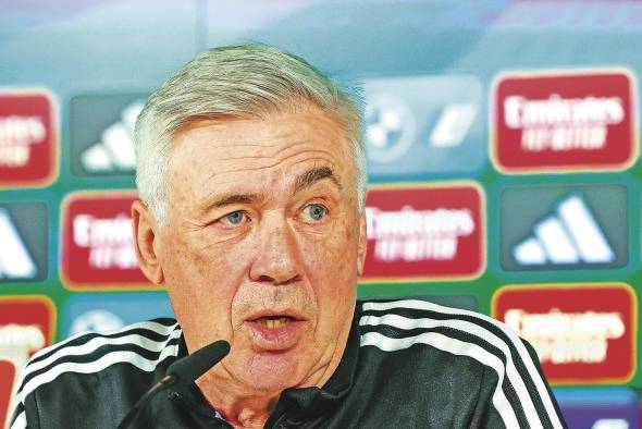 El entrenador italiano del Real Madrid Carlo Ancelotti durante la rueda de prensa.