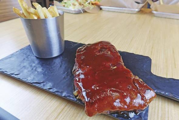 La 'honey bbq ribs', costilla de cerdo.