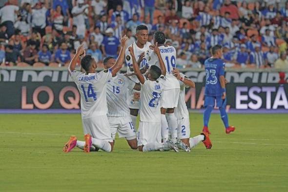 La Selección tendrá que equilibrar su propuesta entre el volumen ofensivo y su capacidad defensiva para que la claridad en el juego le permita posibilidades desde el inicio de la eliminatoria. El esquema defensivo del equipo no solo es responsabilidad de la defensa.