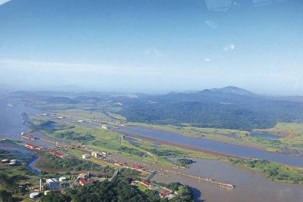 Infraestructura crítica, como las instalaciones de la Autoridad del Canal de Panamá en Corozal, también podría verse afectada por el probable aumento del nivel del mar en 2050, en un escenario en que las emisiones de gases de invernadero continúan en sus niveles actuales.