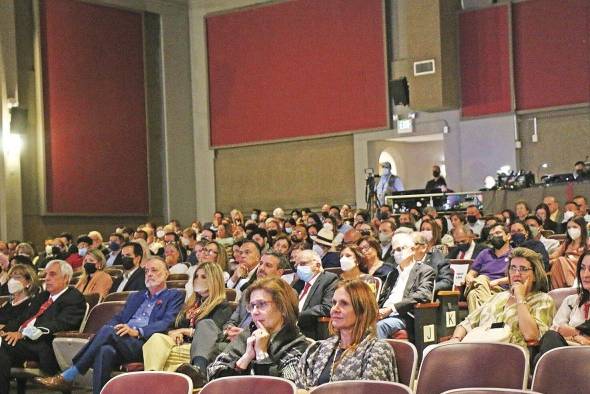 Auditorio en el Teatro Ateneo de la Ciudad del Saber.