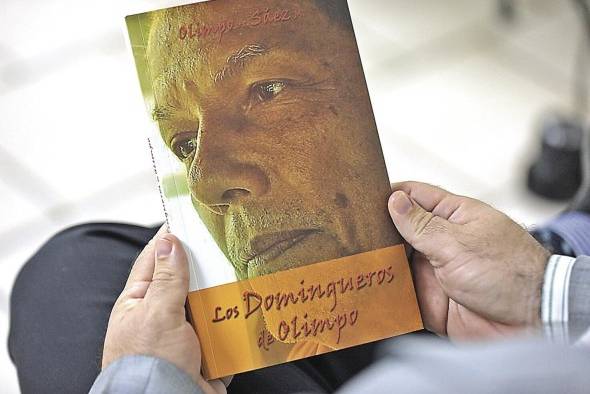 'Los domingueros de Olimpo', ahora en un libro