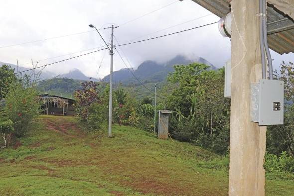 Vivir con energía eléctrica: una transformación para El Guayabo y El Filo