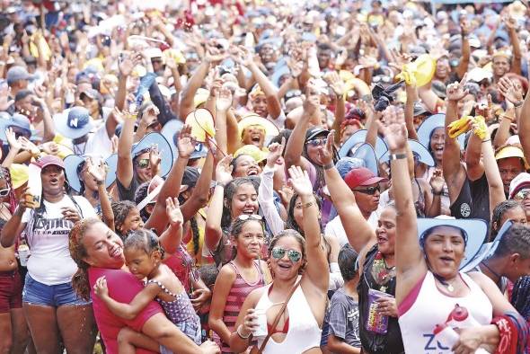 Los culecos son una de las principales atracciones en la capital