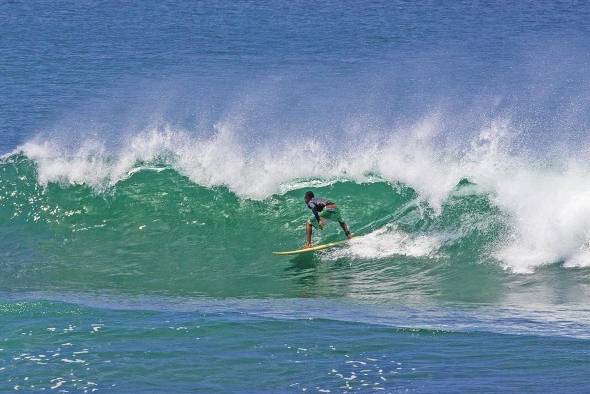 Las grandes olas en Santa Catalina atraen a los 'surfistas' de Panamá y otros países.