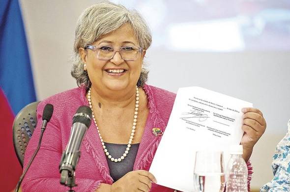 La ministra de Educación Universitaria de Venezuela, Tibisay Lucena