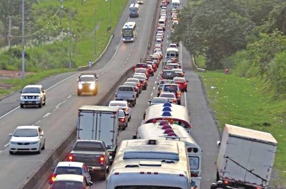 Los trabajos para la ampliación de la autopista fueron adjudicados en 2010.