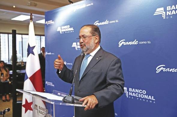 El gerente general del Banco Nacional de Panamá, Javier Carrizo Esquivel