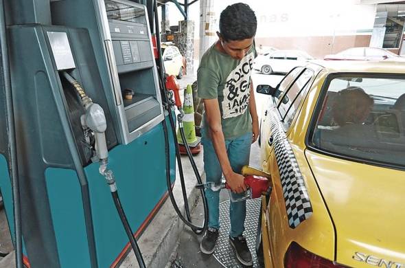 El subsidio al galón de diésel y gasolina de 91 octanos se mantiene hasta el 14 de noviembre.