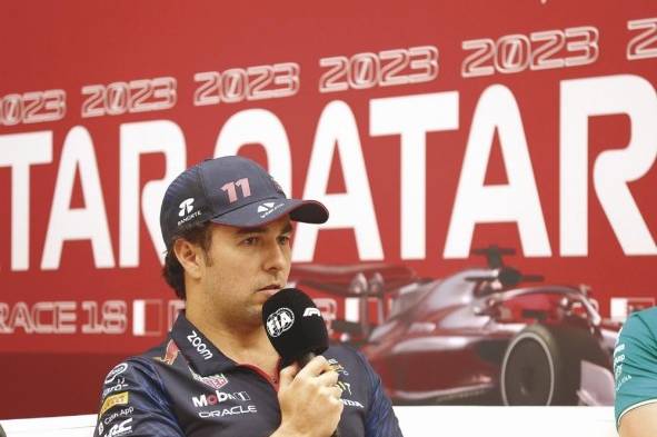 Sergio 'Checo' Pérez durante la conferencia de prensa en Catar.