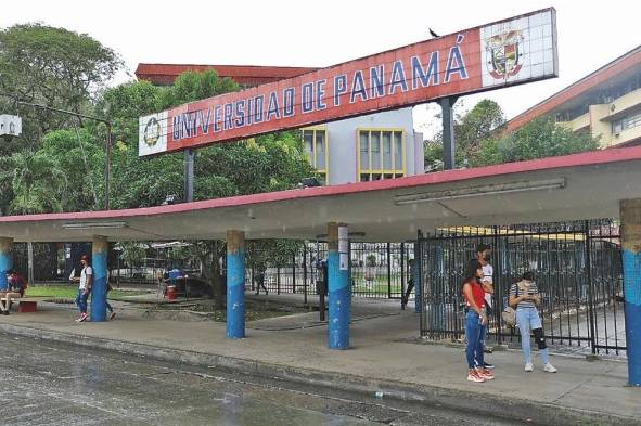 Universidad de Panamá suspende clases presenciales los días 7, 8 y 9 de noviembre