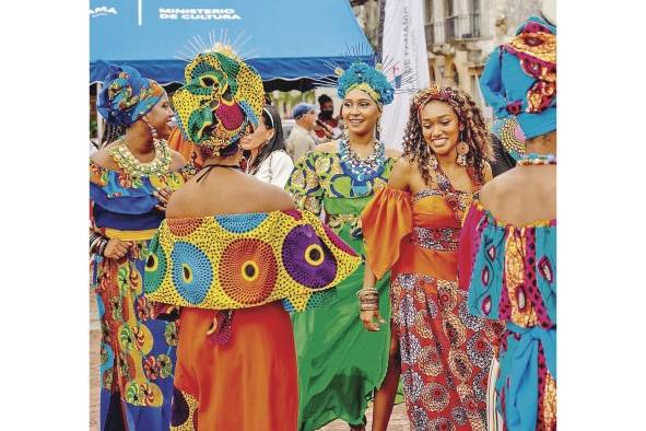 El Festival de la pollera Congo se efectúa todos los años en Portobelo.