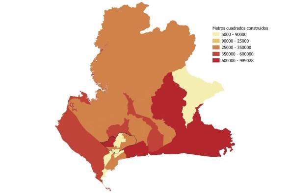 Mapa de metros cuadrados construidos según corregimientos: 2011-2019. De acuerdo con los datos de este censo de edificaciones, entre el período de 2011 hasta 2019, en los distritos de Panamá y San Miguelito se construyeron unos 6,314,740 metros cuadrados de edificaciones. El 61% de estas se construyó en la periferia de la ciudad de Panamá.