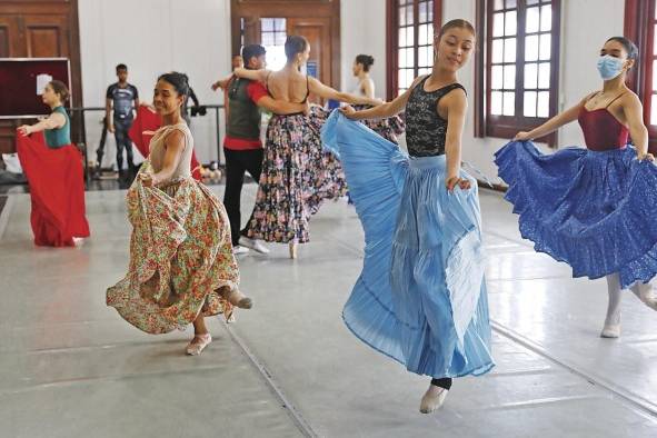 El Ballet Nacional interpretará piezas inspiradas en el folclore panameño.