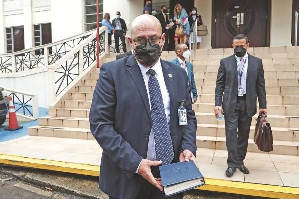 El fiscal superior Emeldo Márquez, a la salida de la audiencia de 'New Business'.