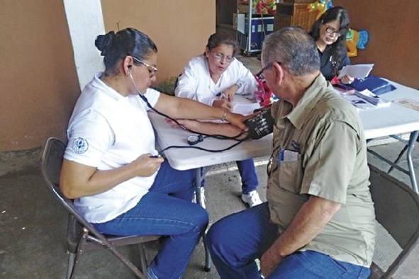 En el mundo, el 25% de los hombres y el 20% de las mujeres sufren hipertensión arterial elevada.