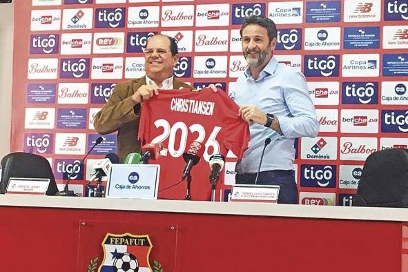 Christiansen se mostró muy alegre y emocionado con esta nueva etapa al mando de la selección. Durante la conferencia de prensa afirmó tener ofertas de otros equipos, pero todas las declinó.