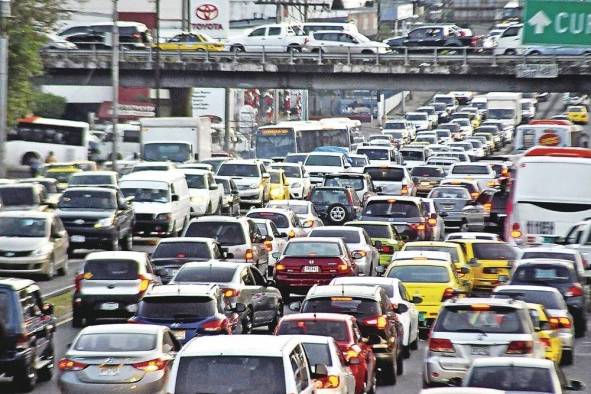 En Panamá, el parque vehicular lo conforman xxxxx millones de unidades, según datos de xxxxxx.