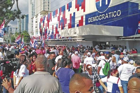 El 15 de mayo se escogerá al nuevo Comité Ejecutivo Nacional del Partido Revolucionario Democrático.