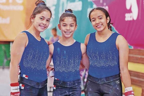 Lana Herrera, Tatiana Tapia y Vanessa Espinosa forman parte de las selecciones juvenil y mayor.