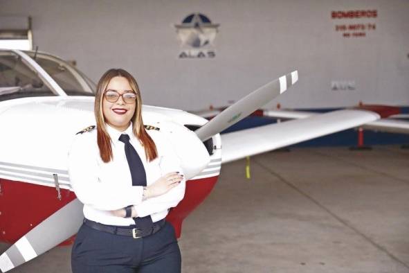 Daisy Ávila, piloto