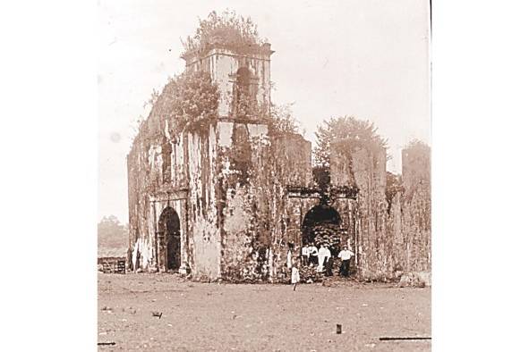 Ruinas de la Catedral Vieja, Portobelo, Panamá.