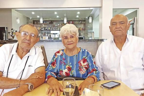 Edgar Arias (qepd), Nereida Araúz y Misale Soberón