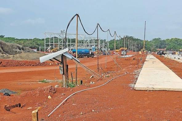 Imagen de la Construcción del Estadio Mariano Rivera.