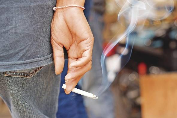 El 71% de la población mundial está protegida por al menos una política de control para el consumo de tabaco.