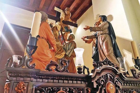 Las imágenes religiosas que representan detalles de la Pasión de Cristo poco a poco empiezan a aparecer en los templos para las procesiones de Semana Santa.