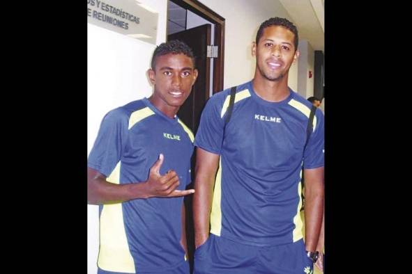 Yoel Bárcenas y Miguel Loyd, excompañeros, campeones con el Árabe Unido y amigos íntimos. El mediocampista panameño y el portero dominicano serán posibles rivales, el 8 de junio, cuando se enfrente en el Rod Carew por la eliminatoria de la Concacaf.