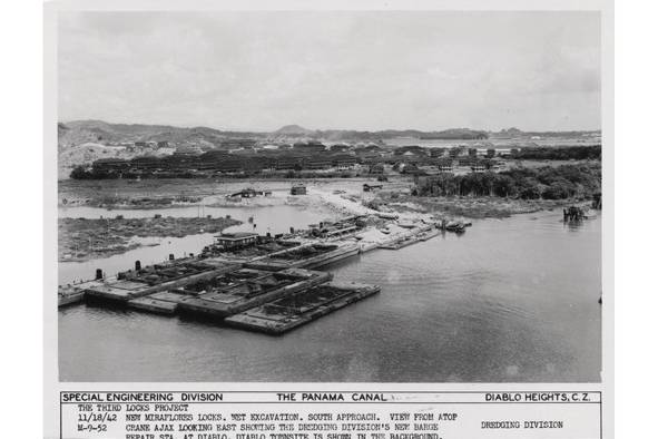 Vista del poblado de Diablo en el año 1940, visto al fondo de la imagen.