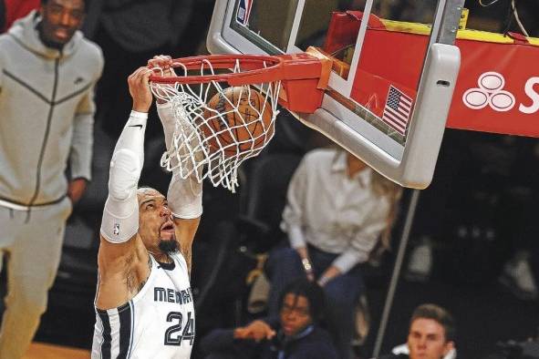 El canadiense Dillon Brooks, de los Houston Rockets.