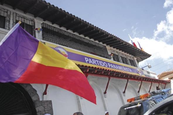 El Partido Panameñista recibió fondos de la constructora brasileña para sus campañas políticas, según el médico Jaime Lasso.