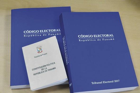 El Código Electoral dicta las normas.