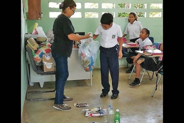 La educación empieza desde la casa y las escuelas son el refuerzo de esas enseñanzas