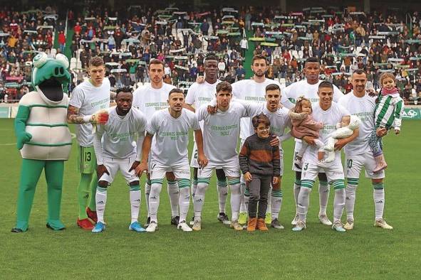 Escobar regresa al once, el Córdoba pierde pero sigue cerca de playoffs