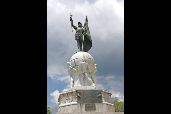 Uno de los sueños de Porras, el casi centenario monumento a Balboa