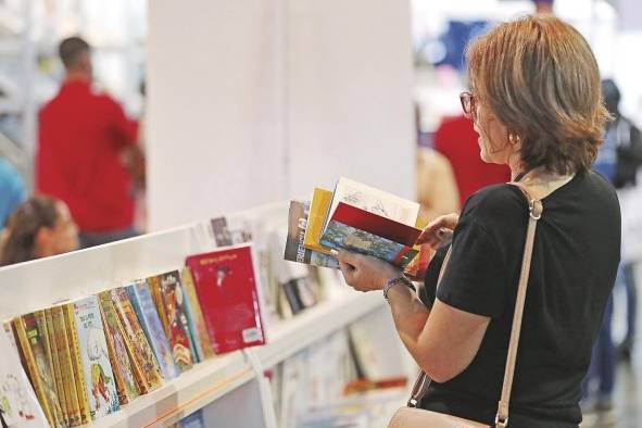 Cada año, los amantes de la buena lectura esperan ansiosos la Feria Internacional del Libro, organizada por Capali.