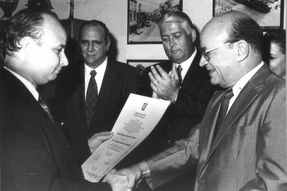 Altamirano Duque ejerció el cargo de vicepresidente de la República entre 1994 y 1999.