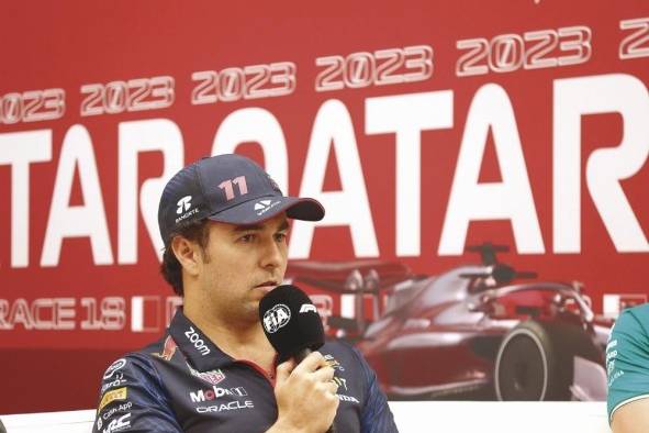 Sergio 'Checo' Pérez durante la conferencia de prensa en Catar.